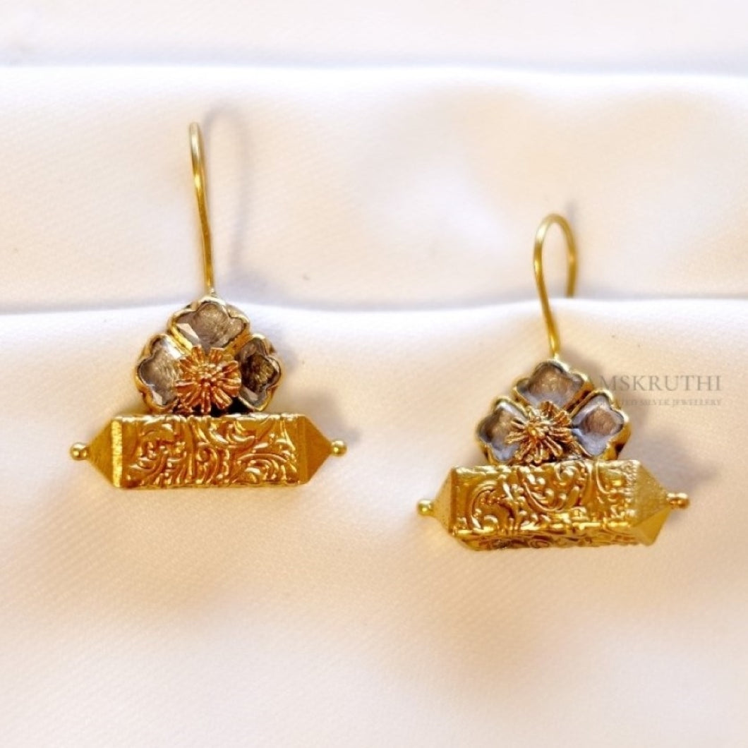 Urvi Earrings